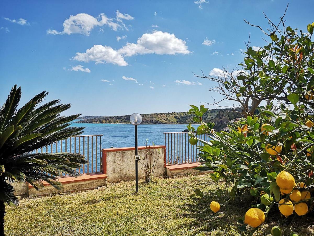 Vila Casa Di Poseidone Brucoli Exteriér fotografie