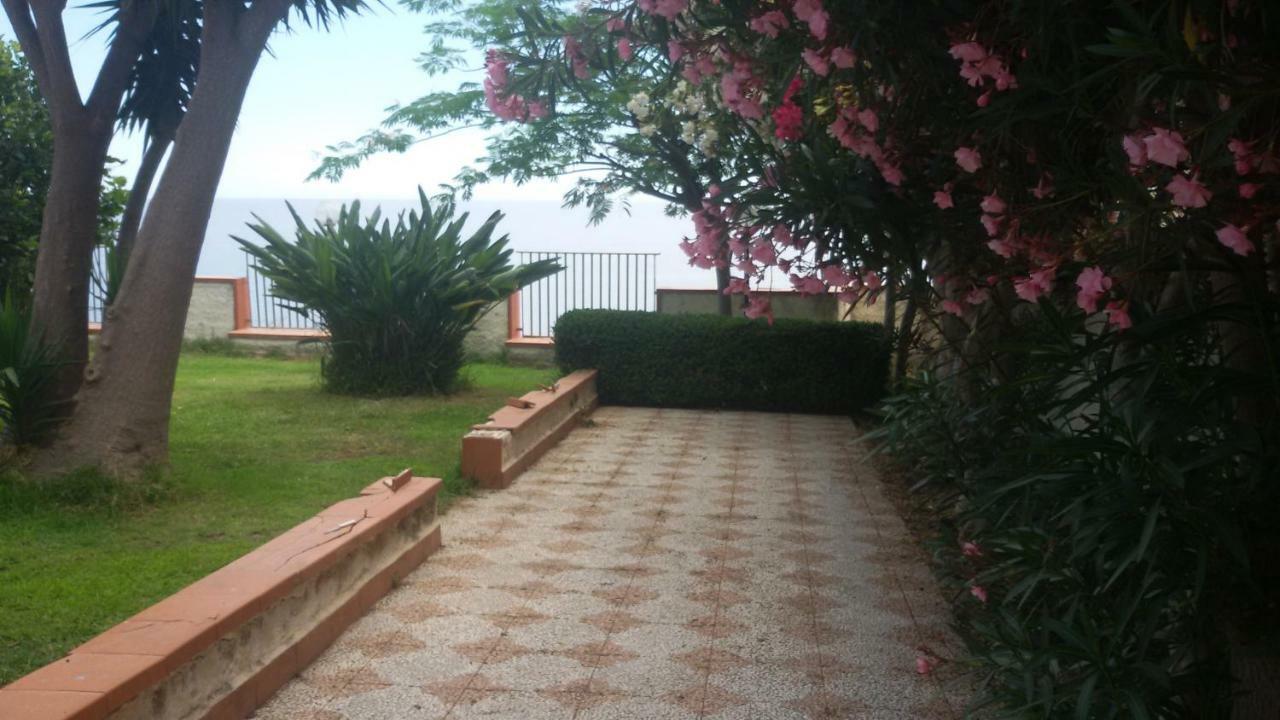 Vila Casa Di Poseidone Brucoli Exteriér fotografie